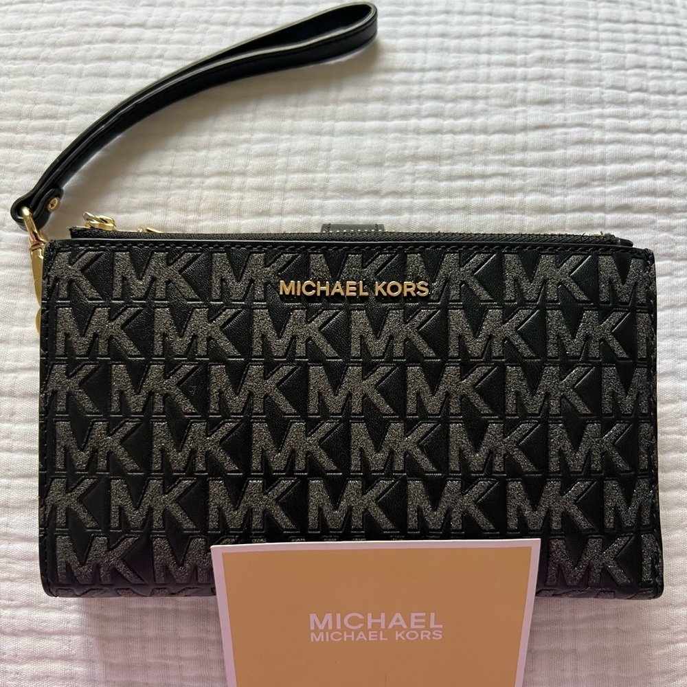 Michael Kors Jet Set Logo Wristlet – Black MK Monogram